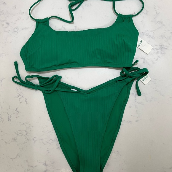 Aerie Emerald Bikini Set. size L bathing suit underwear and size M top - Picture 13 of 14